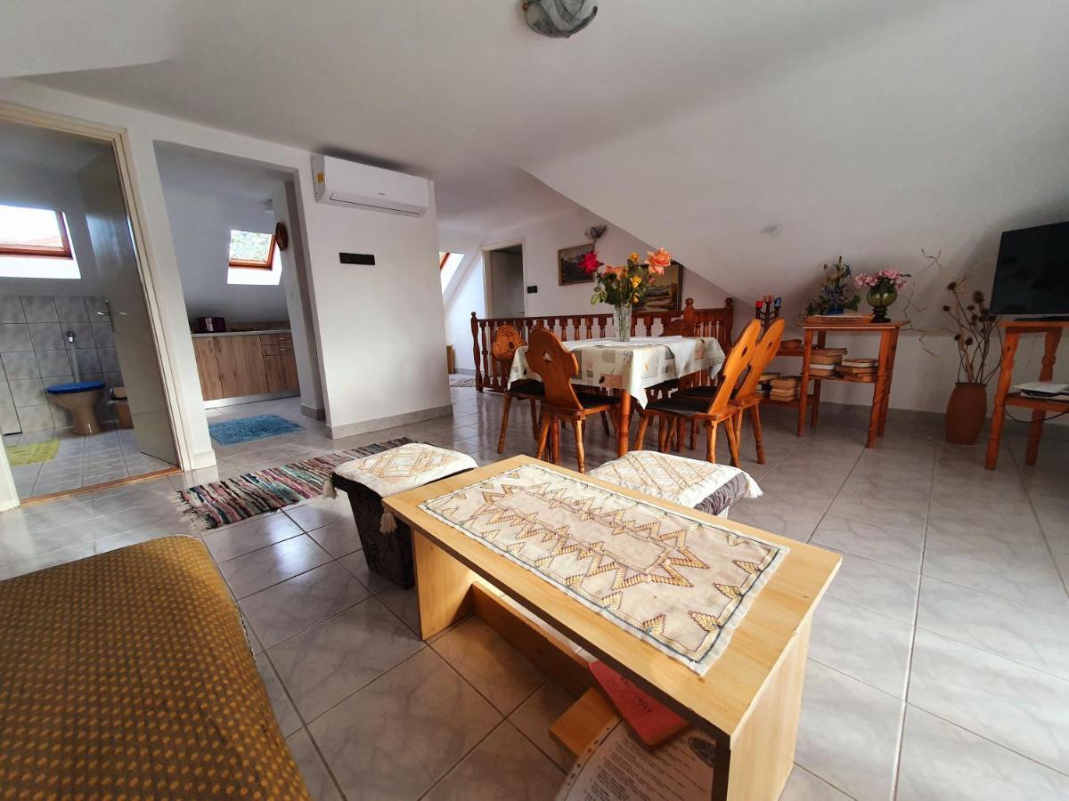 Szekreny Apartman Lenti Exteriér fotografie